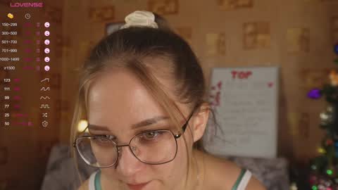 Mia online show from 01.14.25