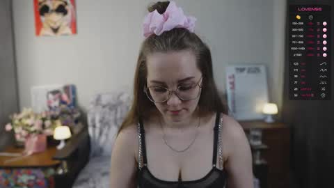 Mia online show from 02.28.26