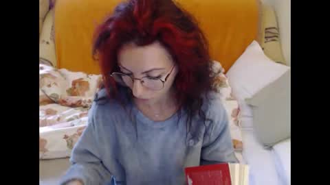 Emmatoo online show from 10.03.25
