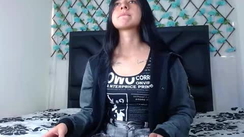  Emma  online show from 12.21.25