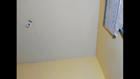 Snapshot of emmawuilian chatting on 12.06.24 hi im emmalina welcome to your happy place online show from 12.06.24