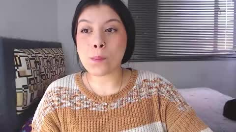 Snapshot of emmi_0 chatting on 10.07.25 Emily Independent model online show from 10.07.25