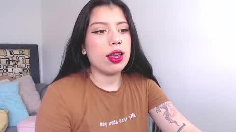 Emily  Independent model online show from 11.01.25