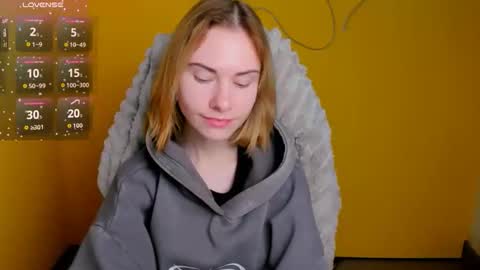 Snapshot of emmi_rossum chatting on 02.02.26 Emmi online show from 02.02.26