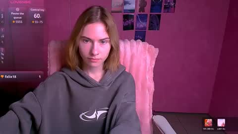 Snapshot of emmi_rossum chatting on 02.19.26 Emmi online show from 02.19.26