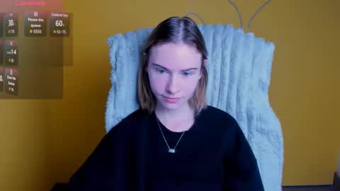 Snapshot of emmi_rossum chatting on 02.20.26 Emmi online show from 02.20.26