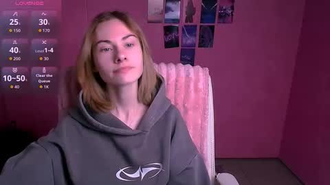 Snapshot of emmi_rossum chatting on 02.23.26 Emmi online show from 02.23.26