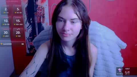 Snapshot of emmi_rossum chatting on 06.26.26 Emmi online show from 06.26.26