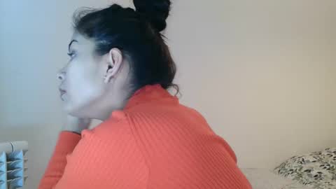 emmie online show from 01.08.25