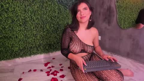 Emmiily online show from 03.12.25