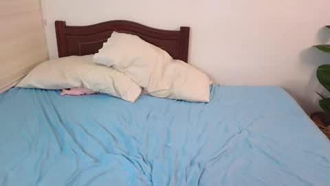 Emmily online show from 11.29.25