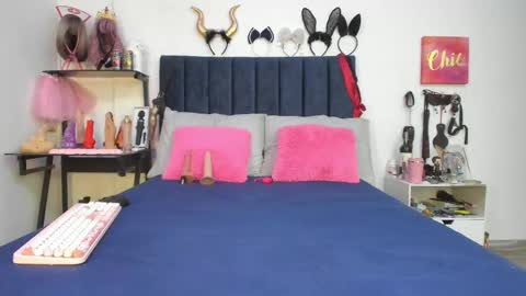          online show from 02.26.26