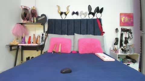          online show from 03.26.26