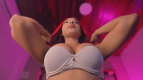    online show from 11.07.25