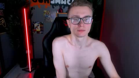 Snapshot of emmit_barker chatting on 02.04.26 Emmit online show from 02.04.26