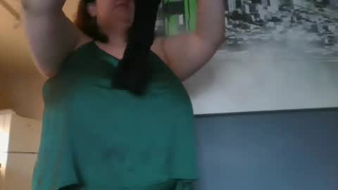 Snapshot of emmthaluscious chatting on 01.28.25 emmthaluscious online show from 01.28.25