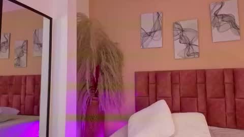 emmy_danielss online show from 03.18.26