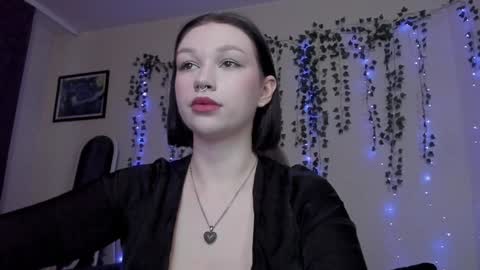 Snapshot of emmy_m00n chatting on 12.03.24 Emily Johny online show from 12.03.24