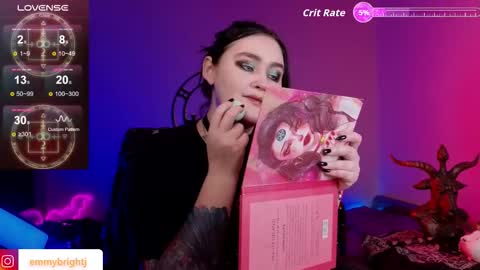 Emmy Bright     50  online show from 01.17.26