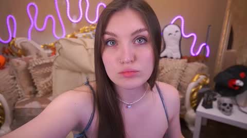 E M M Y online show from 11.03.25