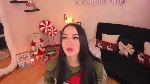 Emmy Evans  online show from 12.15.25