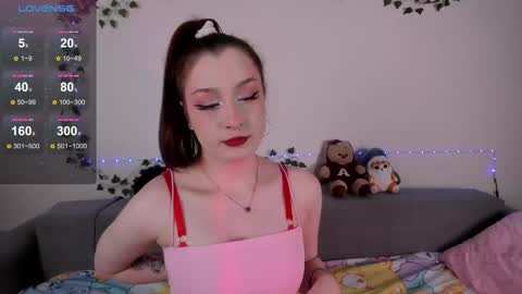 Snapshot of emmyflower chatting on 02.21.25 emmyflower online show from 02.21.25