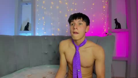 Ammy and Alex online show from 04.11.26