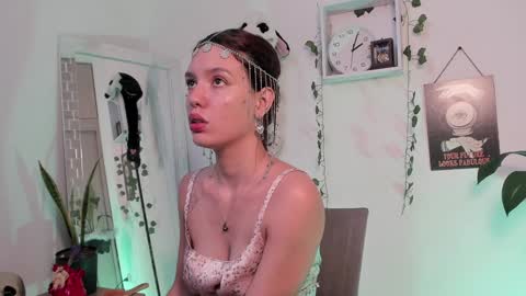 Emperatriz online show from 01.20.25