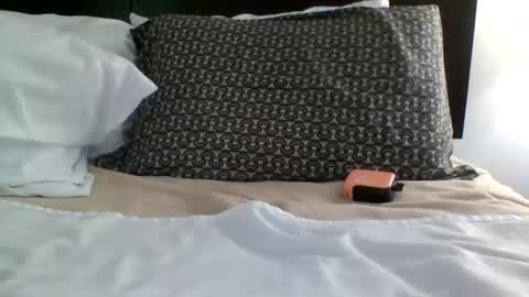 emy1713 online show from 11.25.25