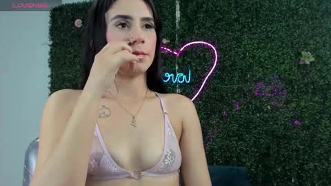 Emy online show from 02.08.26