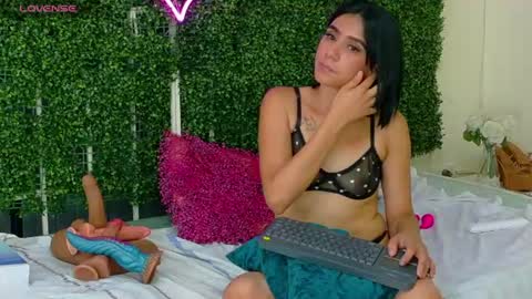 Emy online show from 07.07.26