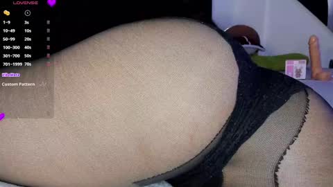 Im Emily would you like to help me reach 100  online show from 01.08.25