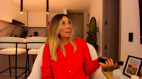 emyconneer online show from 02.27.25