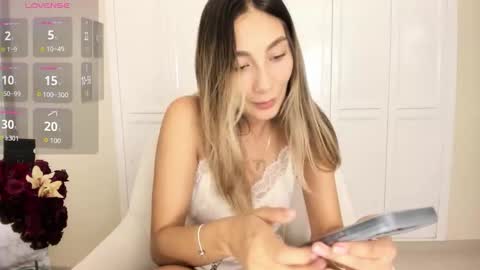 emyconneer online show from 02.21.26