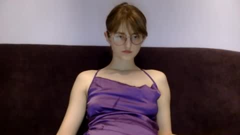 Snapshot of emydelore chatting on 08.02.26 emydelore online show from 08.02.26