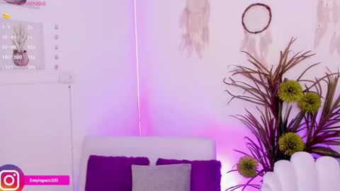 Emily online show from 09.23.25