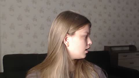 EmySway online show from 12.21.24