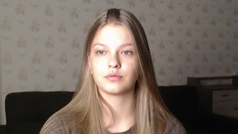 EmySway online show from 12.21.24