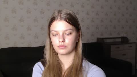 EmySway online show from 12.22.24