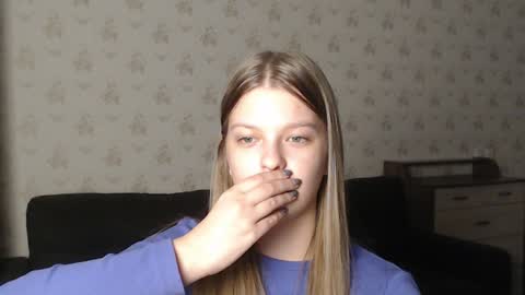 EmySway online show from 12.30.24