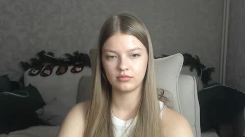 EmySway online show from 12.31.24