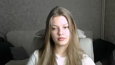 EmySway online show from 02.14.25