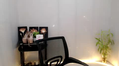 enchantress_mia03 online show from 06.01.26
