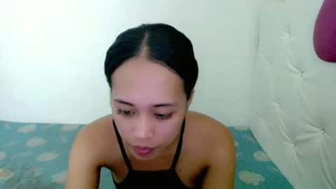Snapshot of enchantress_nica69x chatting on 09.13.25 Nica online show from 09.13.25