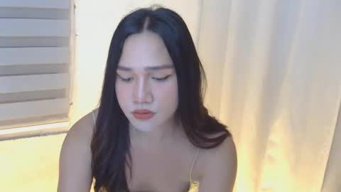 Snapshot of endless_lover22 chatting on 11.25.25 sahara love online show from 11.25.25