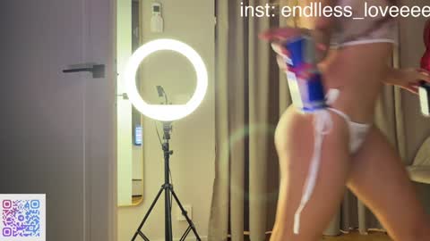 Mia online show from 02.16.26