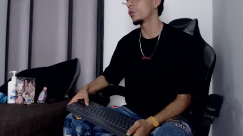 endrick_23 online show from 03.04.26