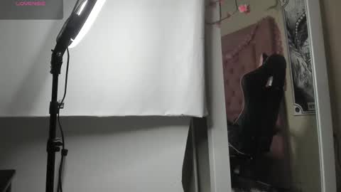   Schedule 600a.m - 200p.m Col hour online show from 02.28.25