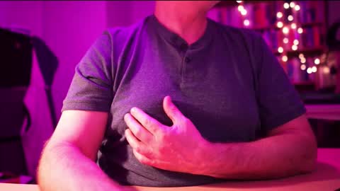 uk online show from 11.04.25