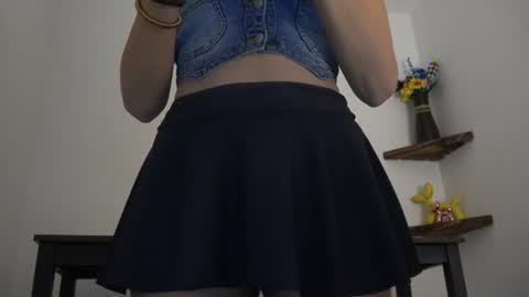 Snapshot of english_rose__ chatting on 07.13.26 Rosie online show from 07.13.26